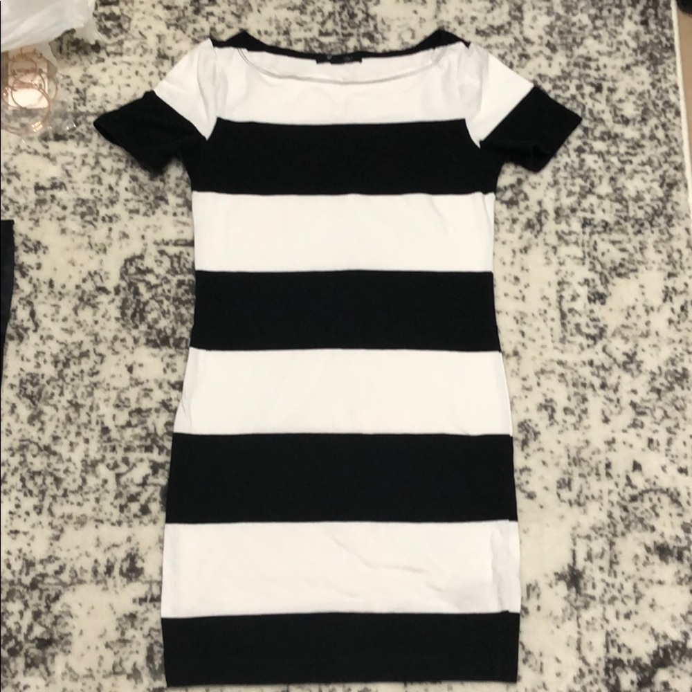 Boatneck dress small